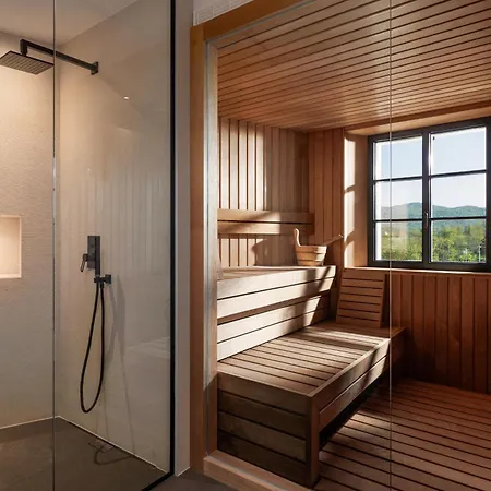 Villa Bora With Sauna And Heated Pool *